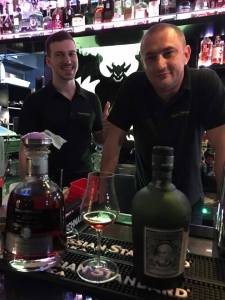 17362621_907970839344863_5698375846282657501_n